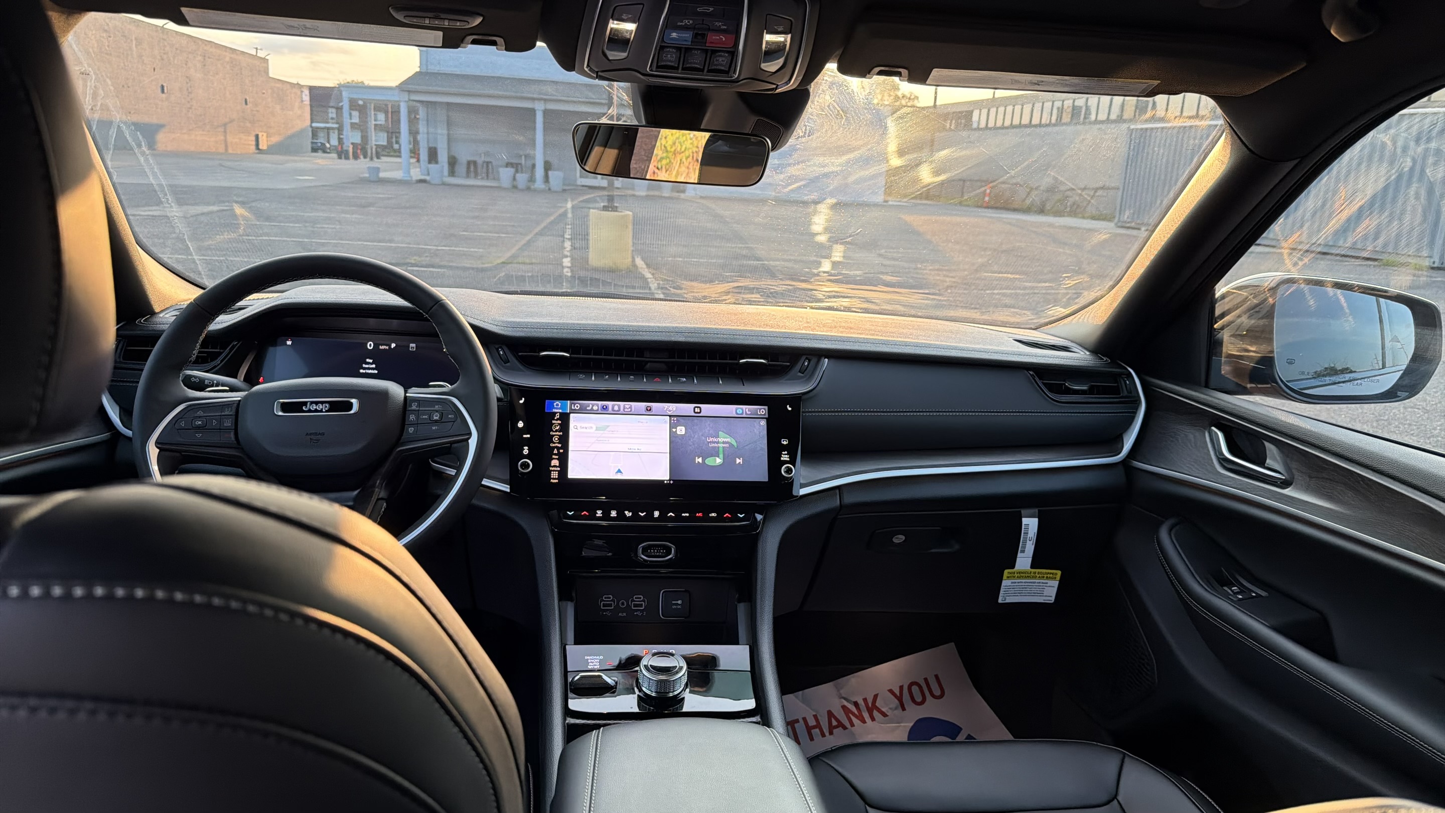 2026 Jeep Grand Cherokee L Limited — Cockpit, dashboard & infotainment display